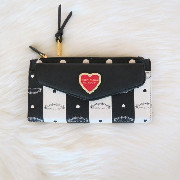 Betsey Johnson Handbags - Betsy Johnson Striped Heart Wallet